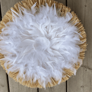 Jujuhat raphia et plumes blanches